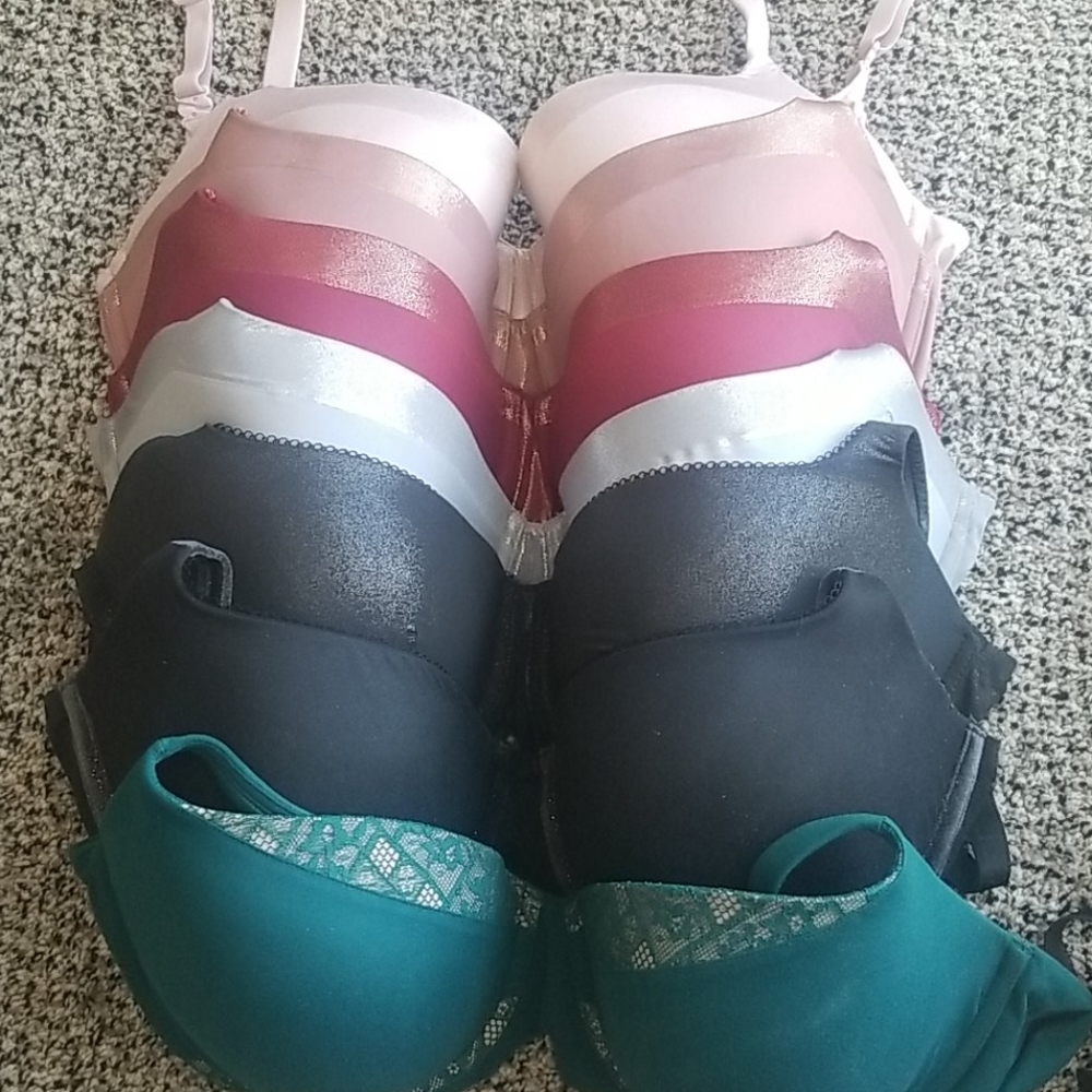 36DDD Victoria secret Demi bra